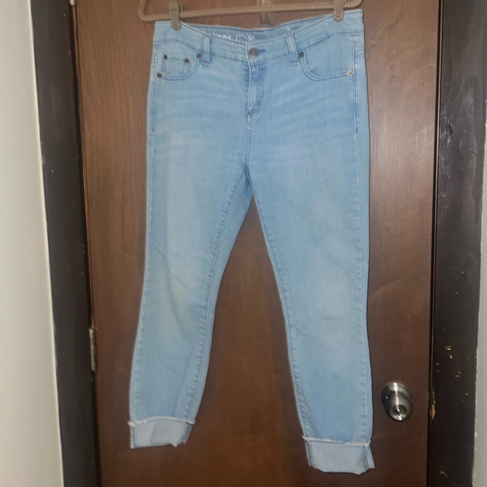 Vineyard vines light wash Sz 10 skinny jean 💙